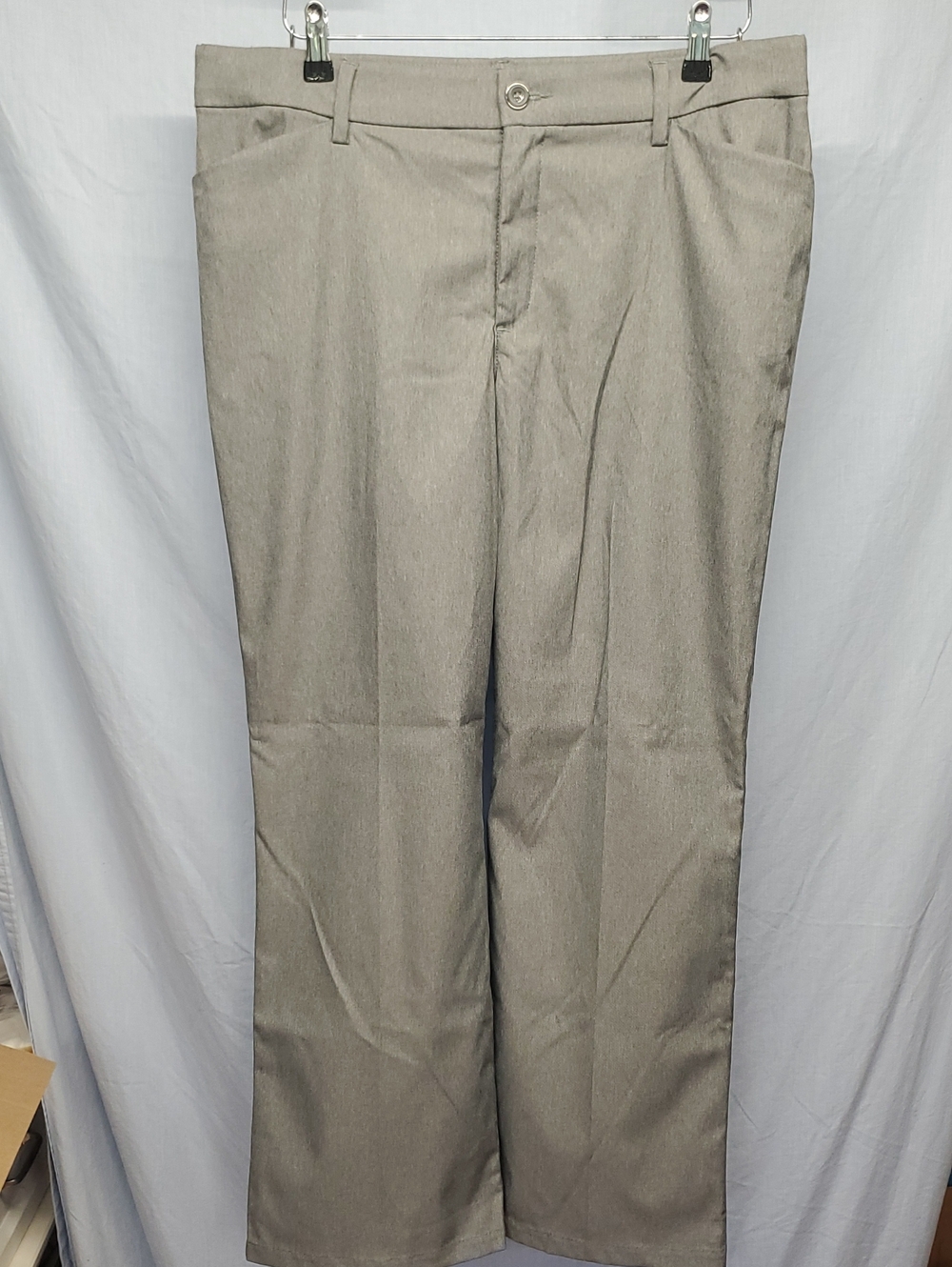 Lee Womans Dress Pants in Light Gray - 09